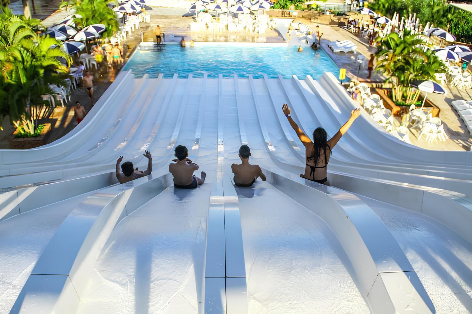 شقة Piazza Diroma Com Acesso Ao Acqua Park كلدس نوفاس المظهر الخارجي الصورة