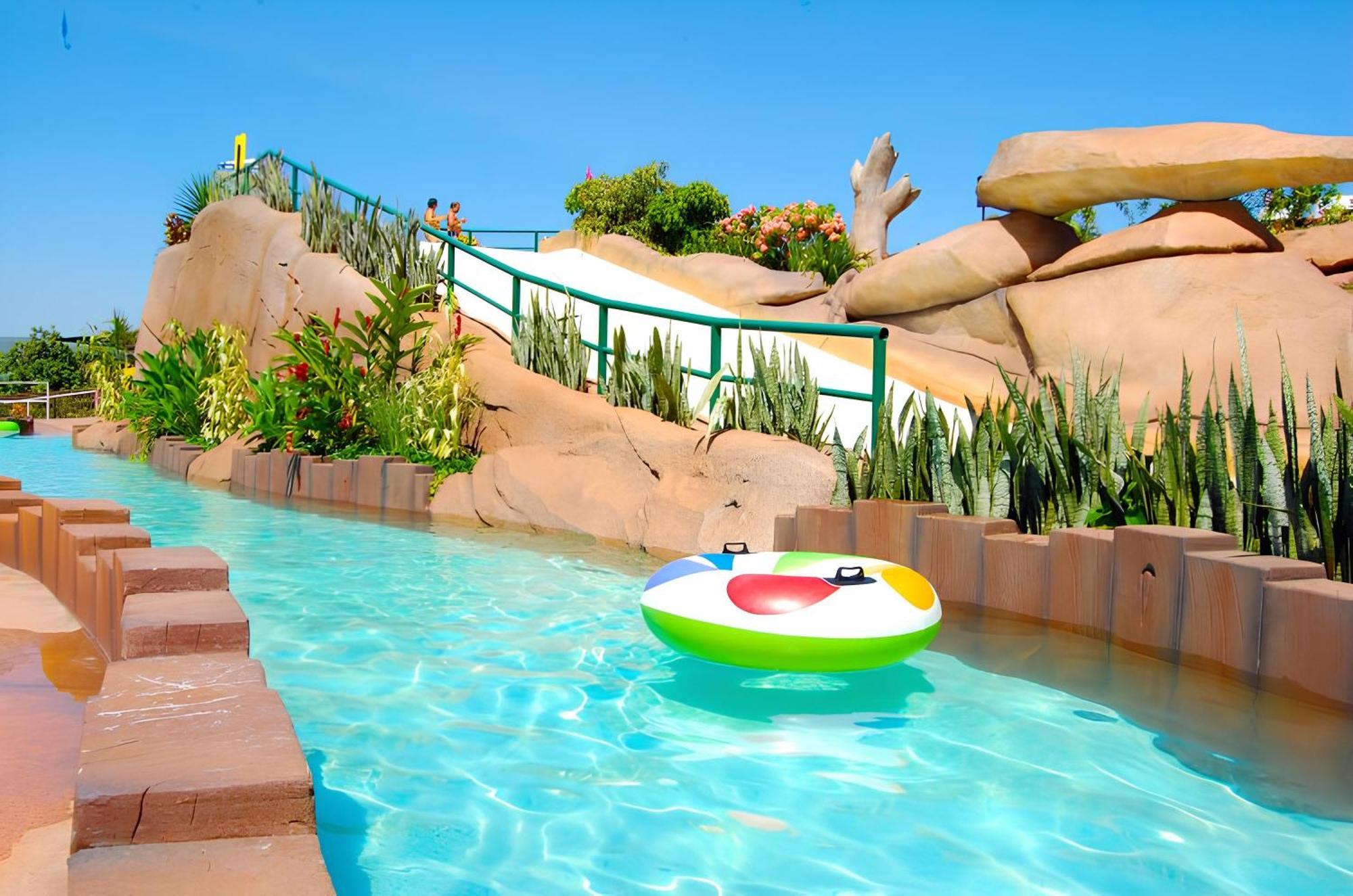شقة Piazza Diroma Com Acesso Ao Acqua Park كلدس نوفاس المظهر الخارجي الصورة