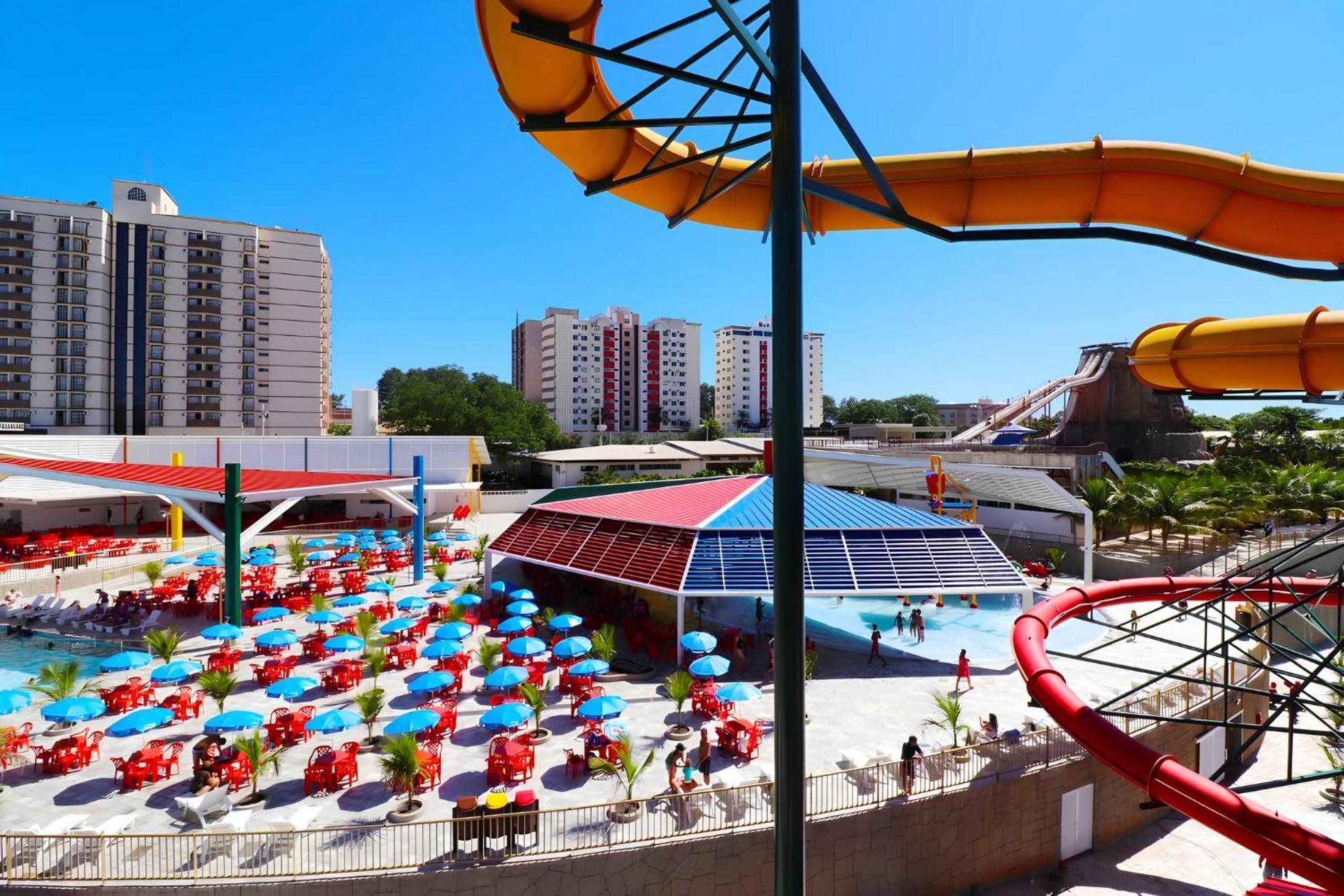 شقة Piazza Diroma Com Acesso Ao Acqua Park كلدس نوفاس المظهر الخارجي الصورة
